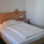 Sorella Ξενοδοχείο 3*