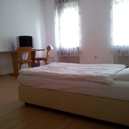 Hotell Sorella 3*